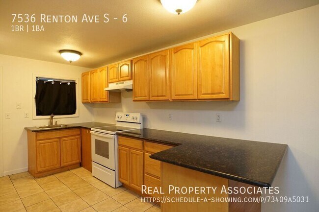 Building Photo - 7536 Renton Ave S