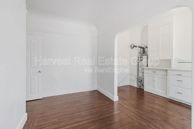 Building Photo - 1729 Milvia St