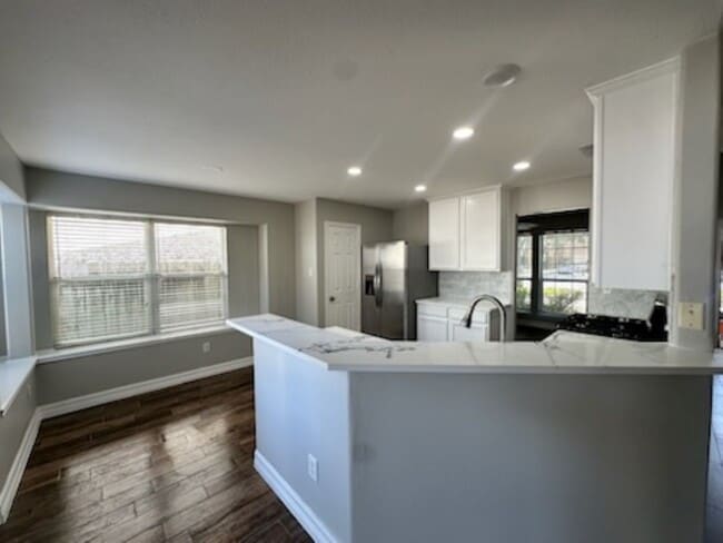 Building Photo - 8214 Point Pendleton Dr