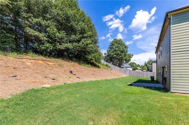 Building Photo - 2340 Cain Cir
