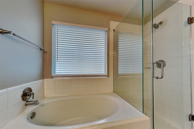 Building Photo - 32414 Angler Park