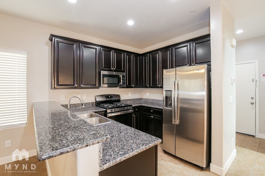 Building Photo - 7609 Brocade Ct