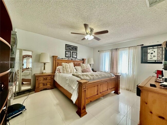 Building Photo - 300 SW 100th Ave