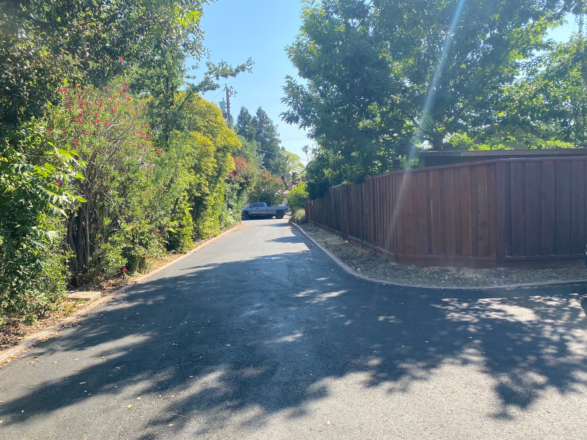 Driveway - 1842 Lynwood Dr