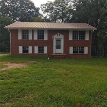 Building Photo - 423 Alabama Ave