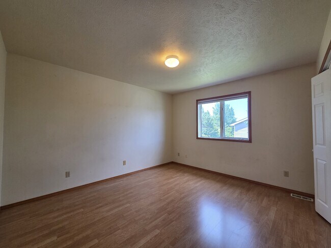 Building Photo - 111 N Pondera Ave