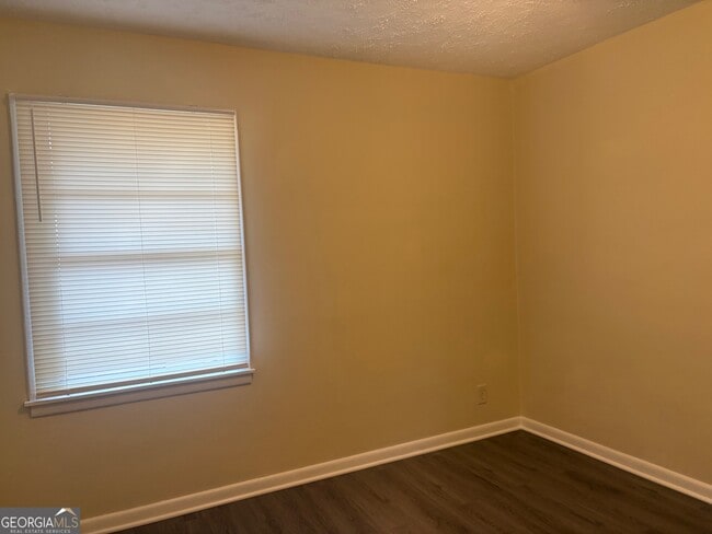 Building Photo - 5690 Cypress Dr