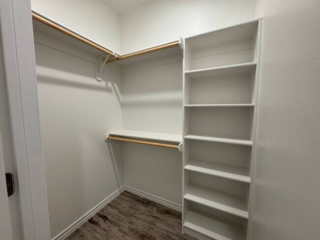 Building Photo - 5110 Rose Petal Ct