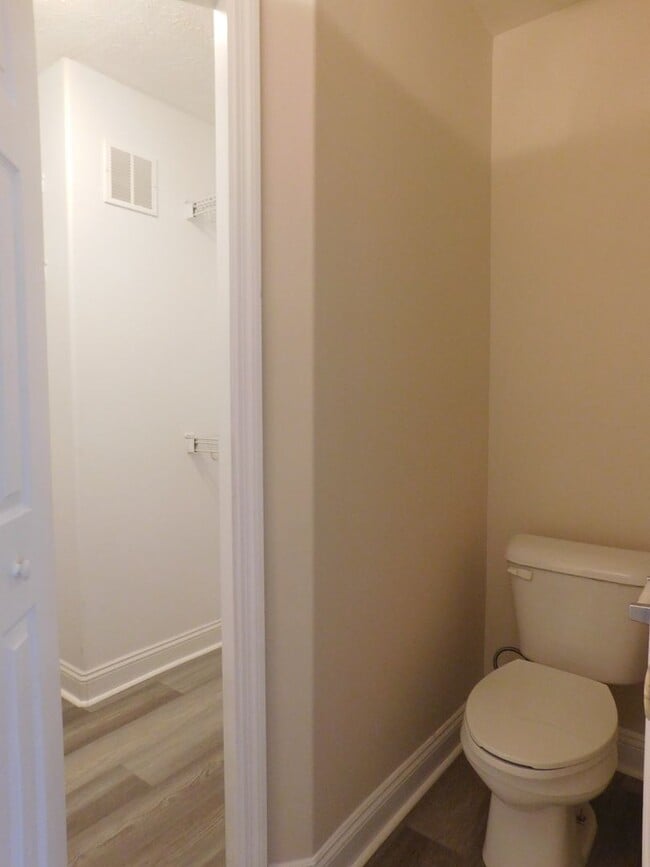 Building Photo - 4301 Arbor Green Way