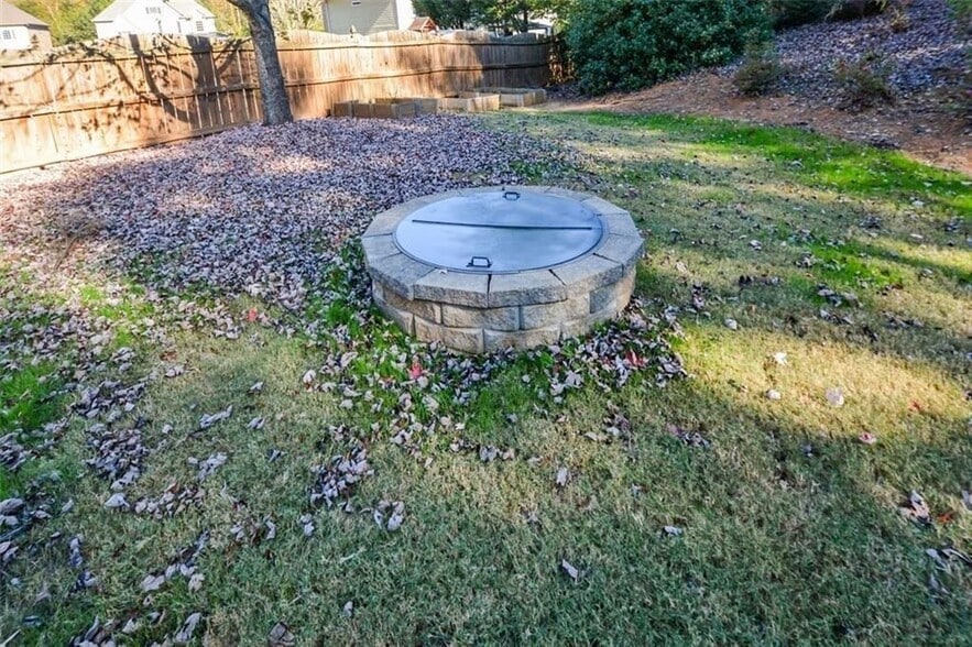 Building Photo - 100 Northbrooke Trace