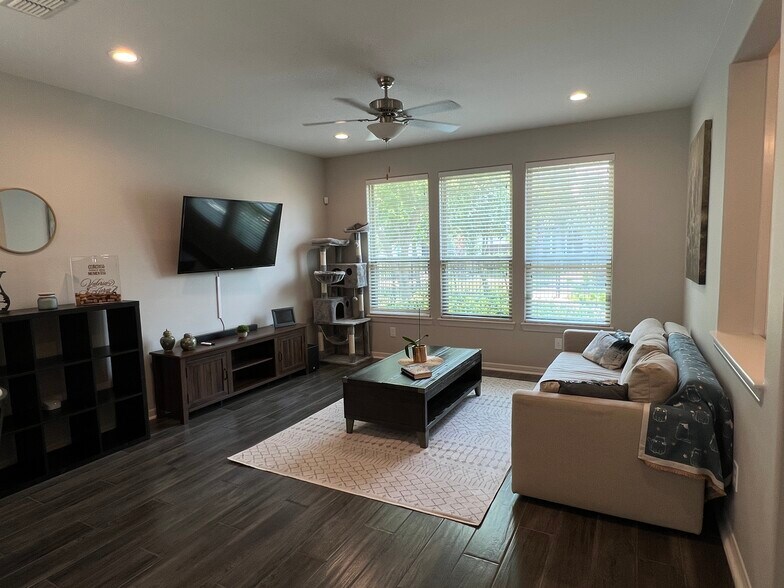TV Room - 10228 N 14th St