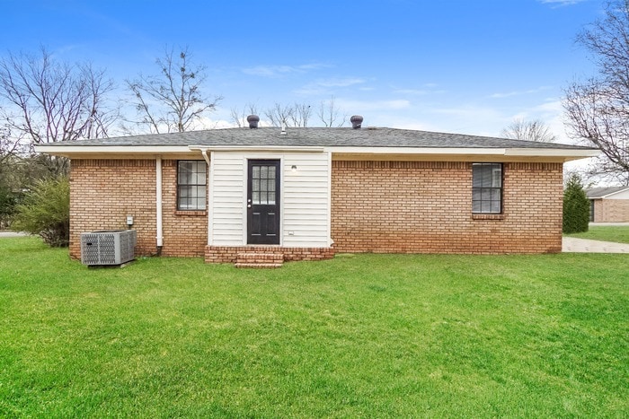 Building Photo - 110 Cambridge Cir