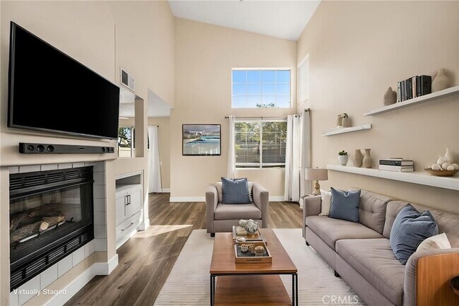 Building Photo - 3441 E Berkshire Ct