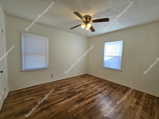 Building Photo - 1264 Byewood Ln SW