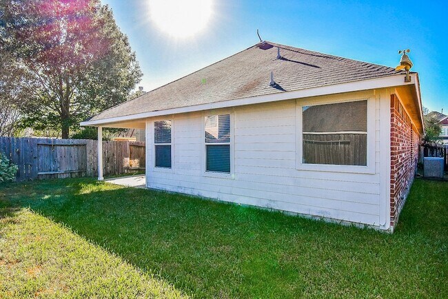 Building Photo - 20922 Barbons Heath Ct