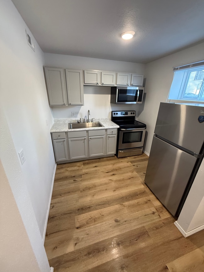 Building Photo - Seward Apartments