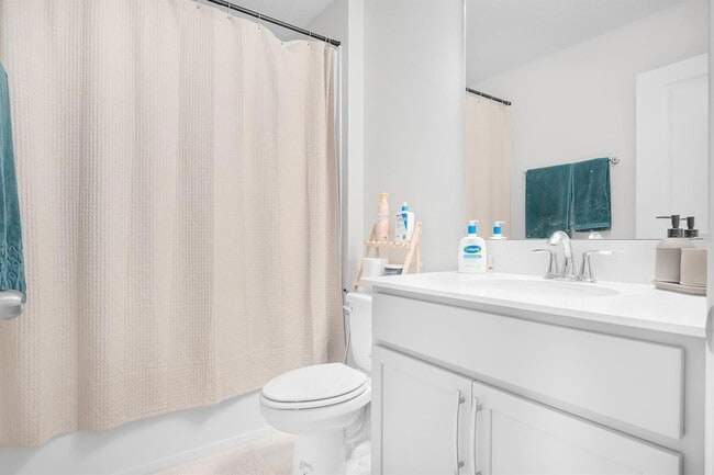 Building Photo - 5070 Rain Shadow Dr