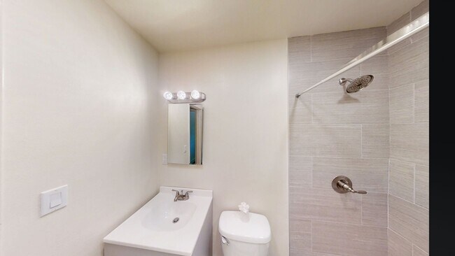 Building Photo - 34584-88 Cedar Ln