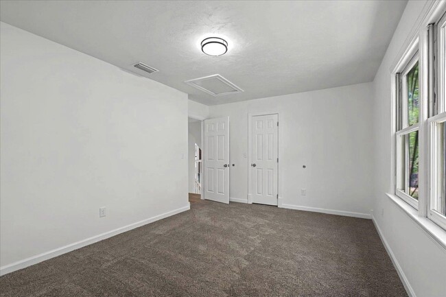 Building Photo - 2464 Elfinwing Ln