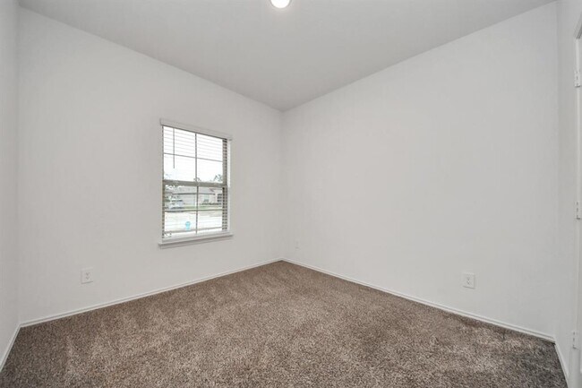 Building Photo - 12414 Landon Light Ln