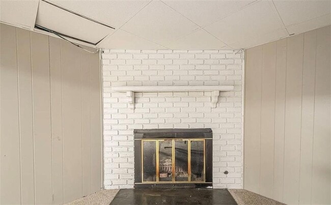 Building Photo - 960 Old Canton Rd