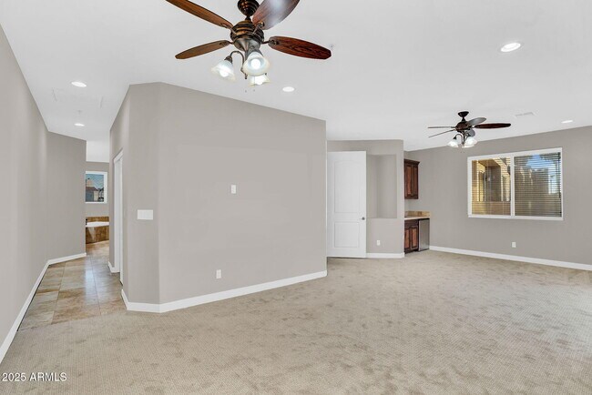 Building Photo - 1414 W Coral Reef Dr