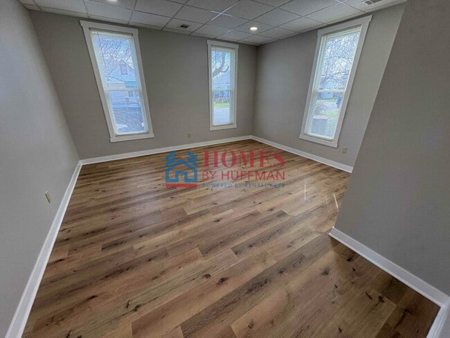 Building Photo - Two Bedroom Home For Rent | Located in Mt. Vernon, IN