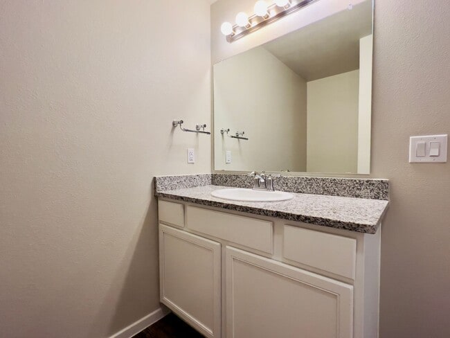 Building Photo - $500 MOVE-IN SPECIAL: New 3/2/2 in Frenshi...