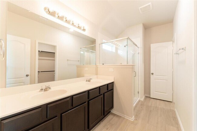 Building Photo - 15414 Bollardpoint Ln