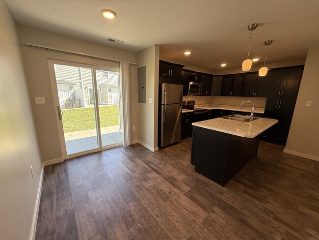 Building Photo - 209 Terrace Dr
