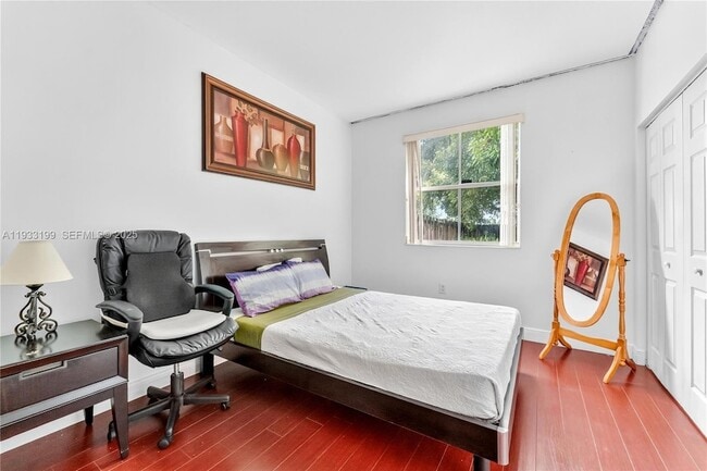 Building Photo - 10934 SW 247th Ter