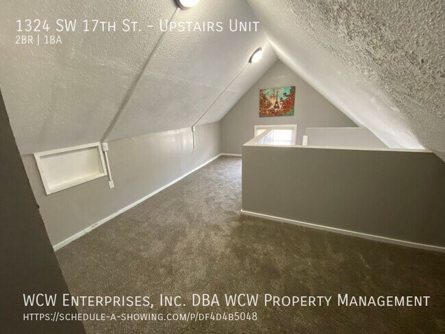 Building Photo - 1324 SW 17th St