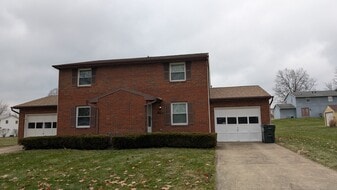 Building Photo - 7227 Seymour St NW