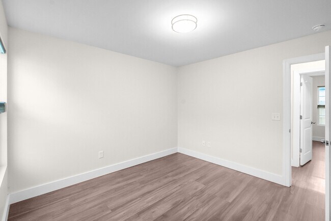 Building Photo - LIVE CLOSE TO THE ACTION — Modern 3-Bedroom Rental in Charlotte’s Reid Park!