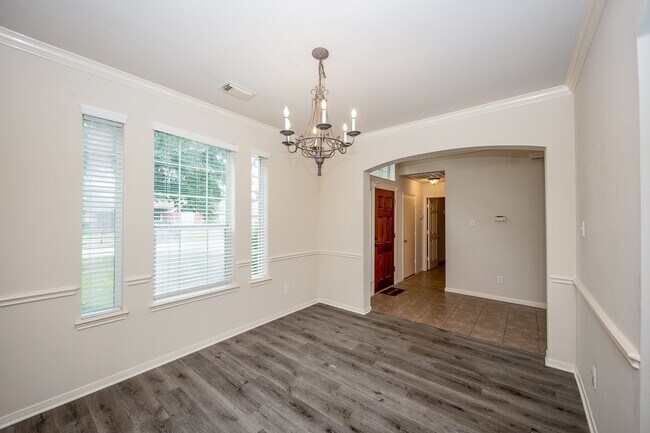 Building Photo - 18914 Appletree Ridge Rd