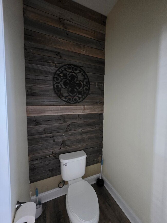 Building Photo - 177 Mill House Ln