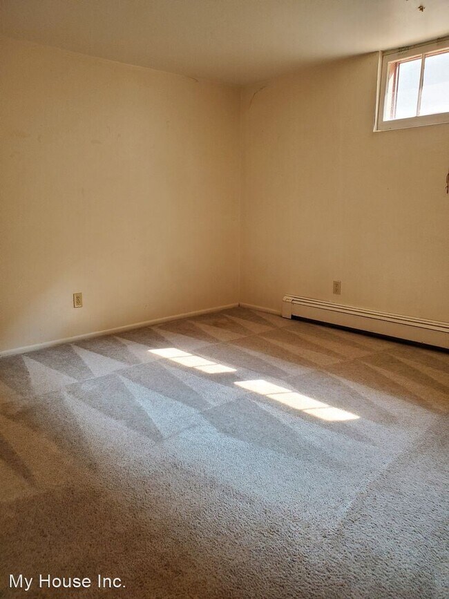 Building Photo - 4 br, 2 bath House - 417 East Edwards Street