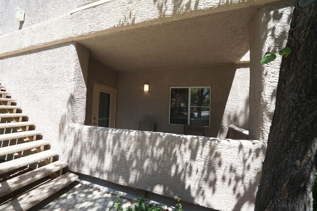 Building Photo - 5250 S Rainbow Blvd