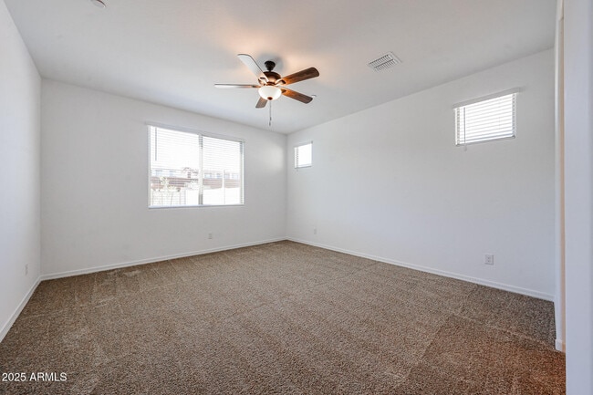 Building Photo - 28562 N 133rd Ln