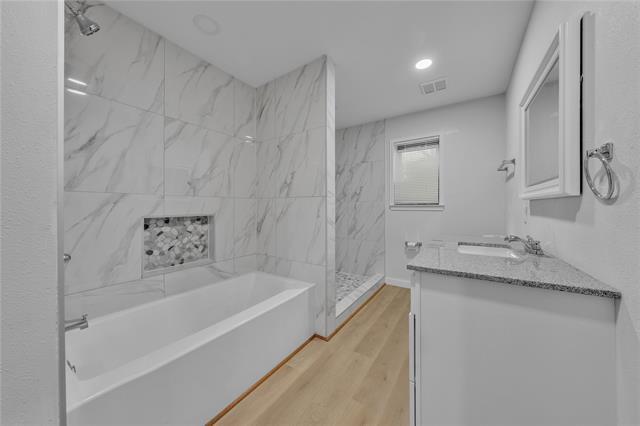 Building Photo - 3501 Ridgedale Dr