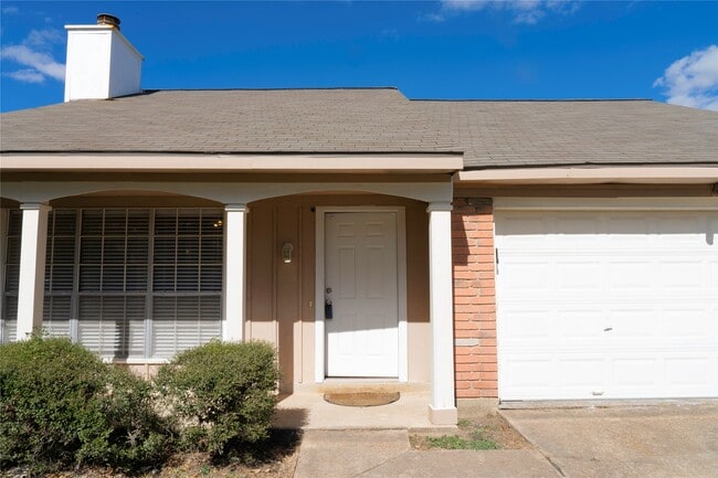 Building Photo - 22714 Brafferton Ln