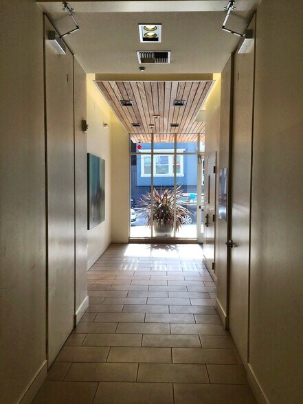 Lobby Interior - 555 Bartlett St