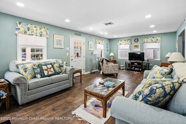 Building Photo - 57 Ocean Ave