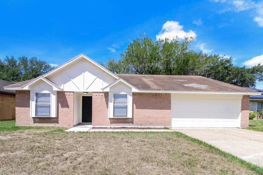 Primary Photo - 1807 Oakwell Ln