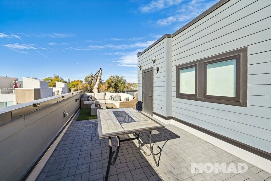 Building Photo - 2836 W 25th Ave