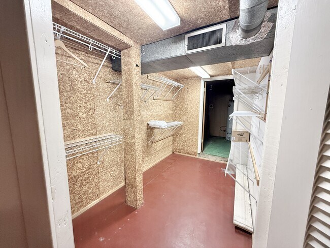 Building Photo - 102 Blueridge Pl