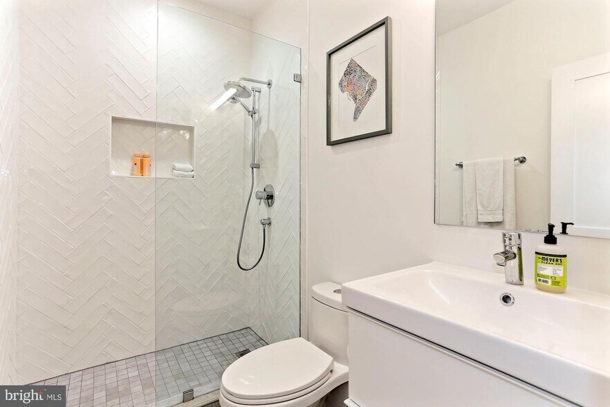 Building Photo - 3812 13th St NW