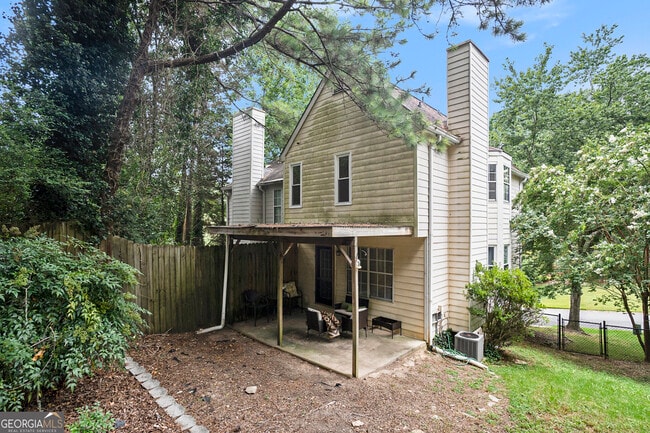 Building Photo - 5045 Laurel Springs Way SE