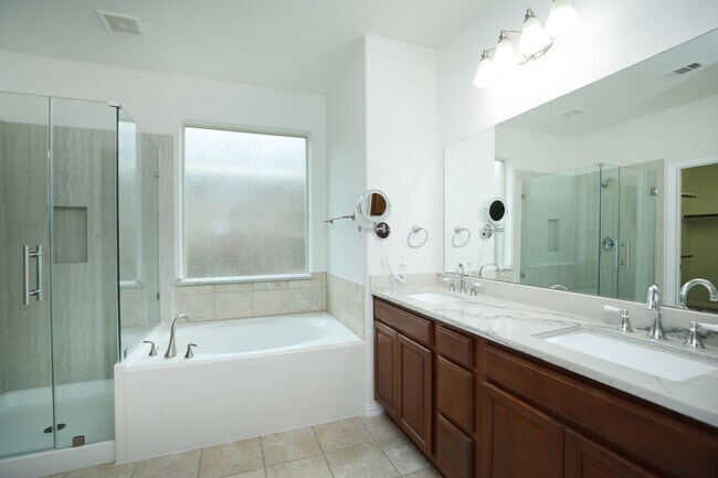 Building Photo - 24434 Ranchwood Springs Ln