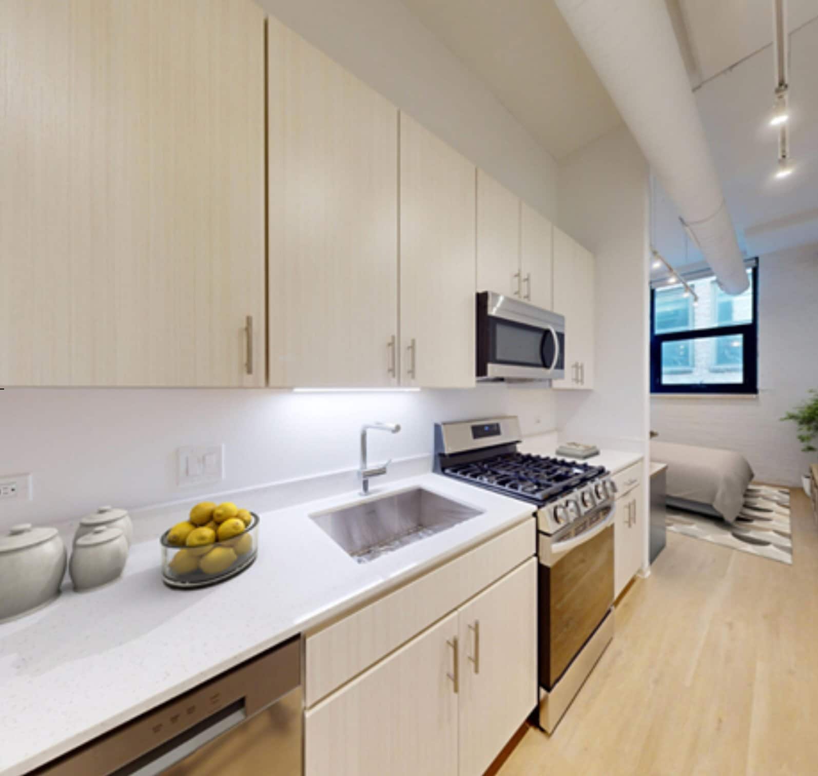 Building Photo - 721 S Clark St